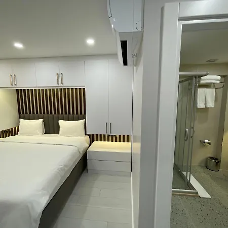 Kings Cross Hotell 3*