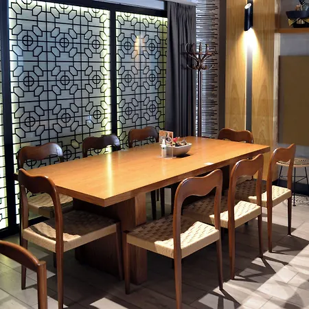 Kings Cross فندق 3*